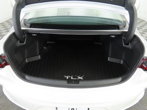 Used 2025 Acura TLX w/ Technology Package image 29