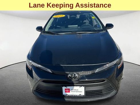 Certified 2025 Toyota Corolla LE image 4