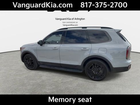 Certified 2025 Kia Telluride SX Prestige X-Line AWD/4WD image 7