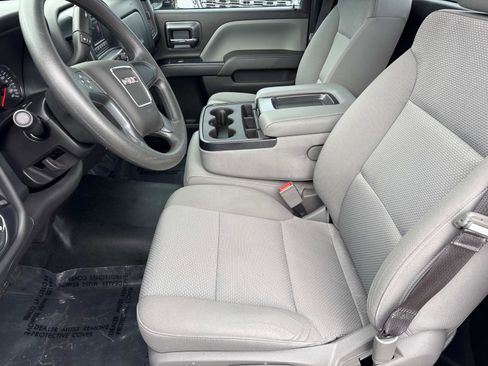 Used 2017 GMC Sierra 1500 2WD Regular Cab w/ Sierra Convenience Package image 12