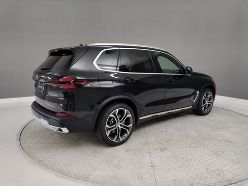 Used 2026 BMW X5 xDrive40i image 6