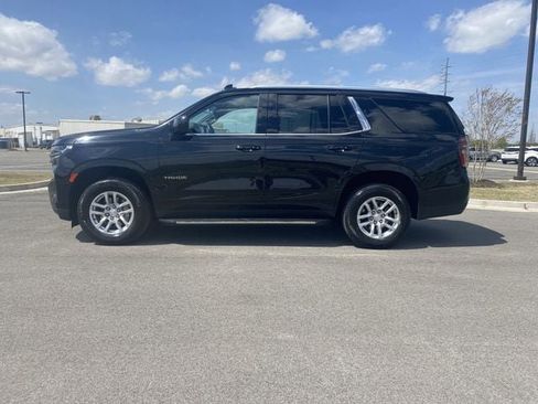 Used 2024 Chevrolet Tahoe LT image 2