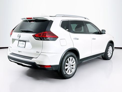 Used 2019 Nissan Rogue SV FWD image 9