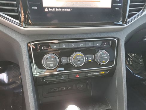 Certified 2021 Volkswagen Atlas SEL Premium AWD/4WD image 30