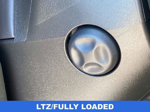Used 2022 Chevrolet Silverado 1500 LTZ image 33