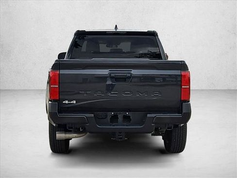 Used 2025 Toyota Tacoma SR AWD/4WD image 6