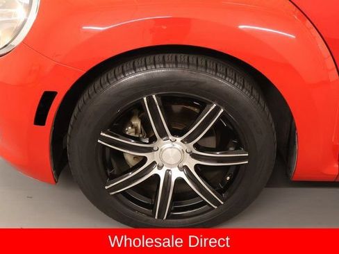 Used 2014 Volkswagen Beetle TDI FWD image 7