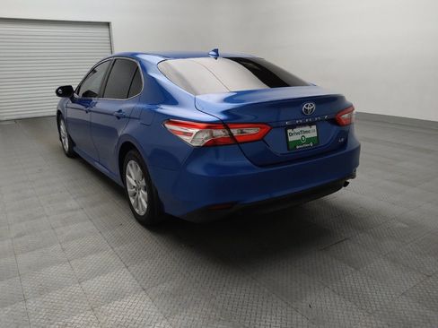Used 2020 Toyota Camry LE w/ Convenience Package image 5