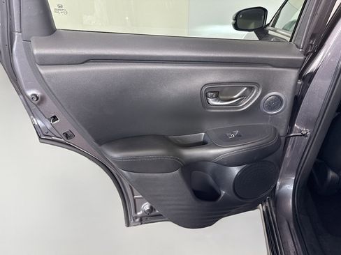 Used 2023 Honda HR-V EX-L image 26