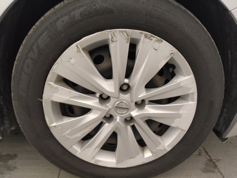 Used 2022 Nissan Sentra S FWD image 31