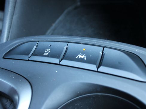 Used 2024 Buick Envista Preferred FWD image 36