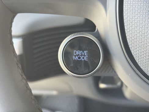 Used 2023 Hyundai Ioniq 5 SEL image 21