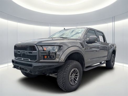 Used 2020 Ford F150 Raptor w/ Equipment Group 802A Luxury image 7