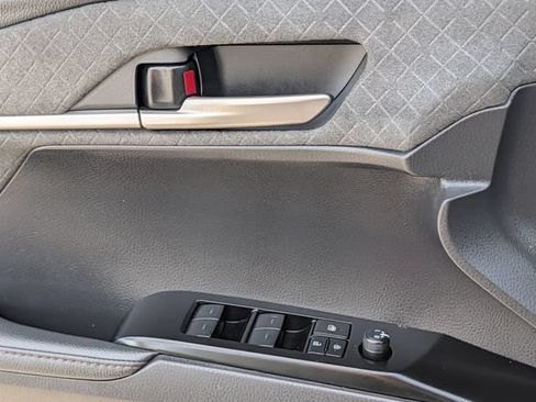 Certified 2025 Toyota Camry XLE FWD image 25