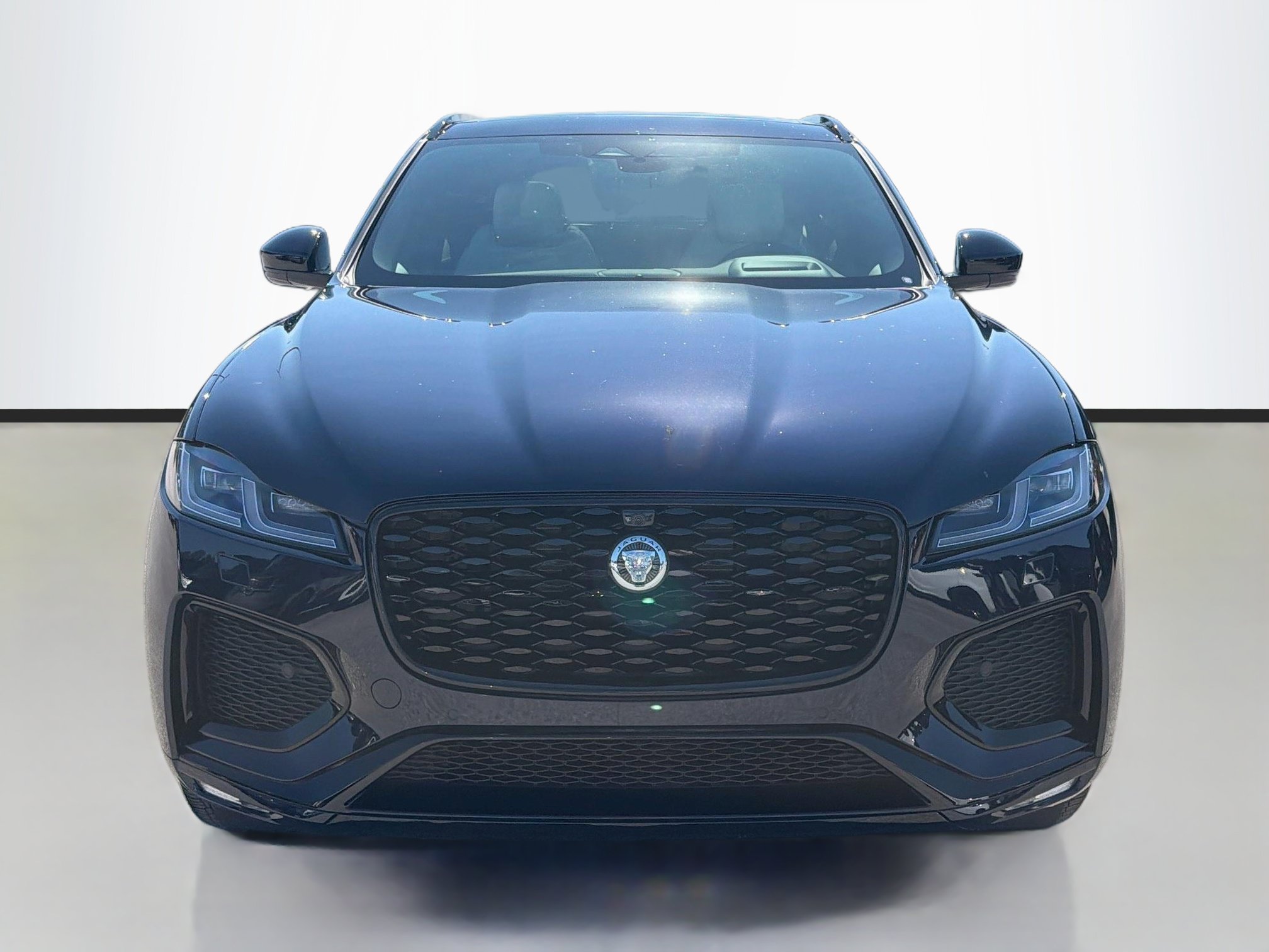New 2026 Jaguar F-PACE R-Dynamic S AWD/4WD image 8