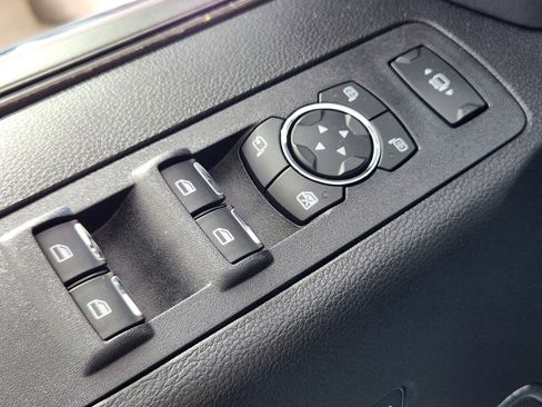 Used 2021 Ford F250 Platinum image 17