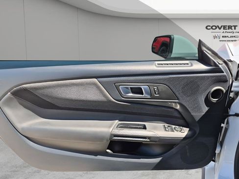 Used 2024 Ford Mustang Coupe image 17