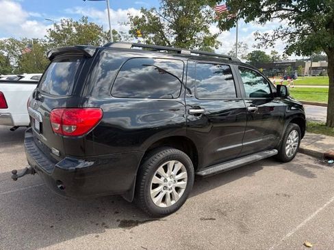 Used 2014 Toyota Sequoia Platinum AWD/4WD image 2