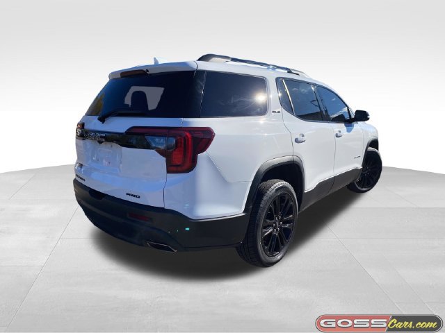 Used 2023 GMC Acadia SLE w/ Driver Convenience Package AWD/4WD image 3