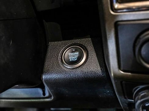 Used 2019 Ford F150 Raptor w/ Equipment Group 802A Luxury AWD/4WD image 19