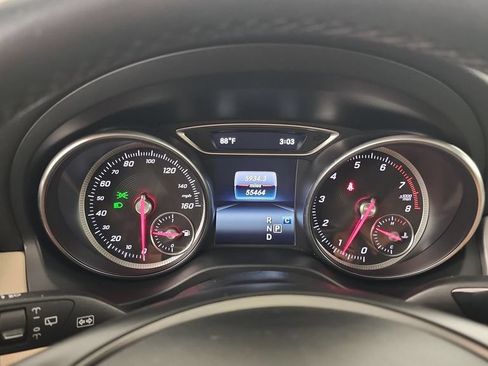 Used 2018 Mercedes-Benz GLA 250 4MATIC image 11
