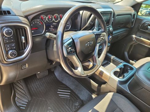 Used 2021 Chevrolet Silverado 1500 LT Trail Boss AWD/4WD image 21