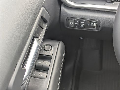 New 2027 GMC Terrain Elevation w/ LPO, Floor Liner Package AWD/4WD image 20