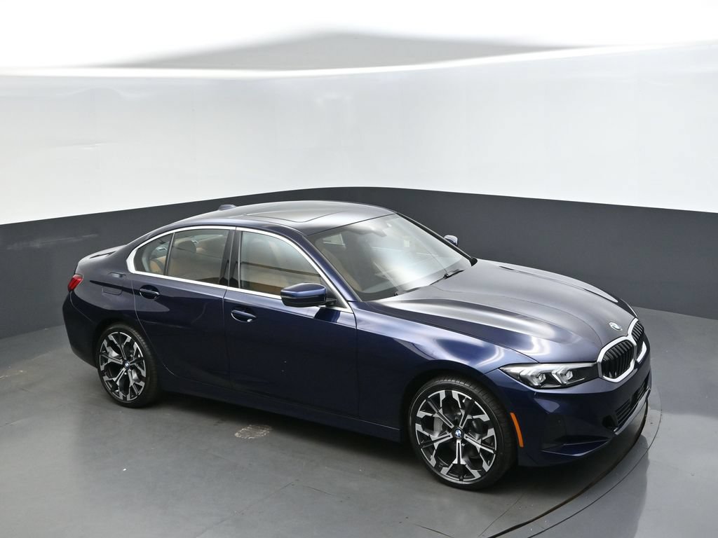 Used 2026 BMW 330i Sedan w/ Convenience Package RWD image 36