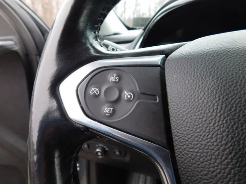 Used 2020 Chevrolet Traverse LT AWD/4WD image 24