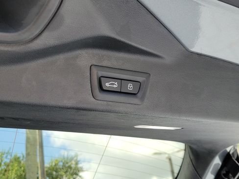 Used 2024 BMW X5 sDrive40i w/ Parking Assistance Package RWD image 8