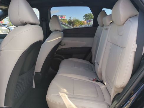 New 2026 Hyundai Tucson Limited FWD image 16