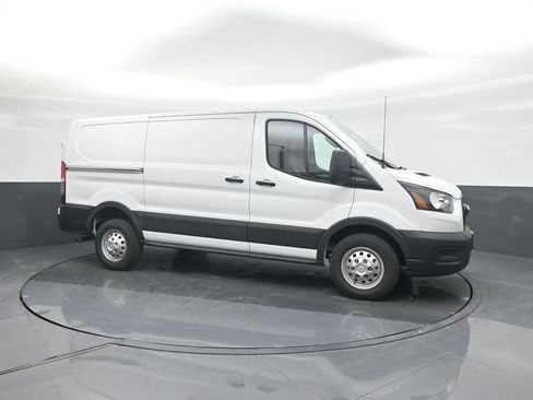Certified 2025 Ford Transit 150 Low Roof AWD image 11
