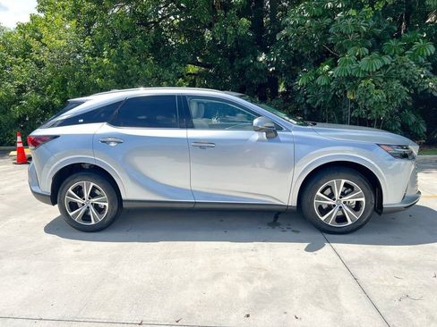 Certified 2024 Lexus RX 350 Premium w/ Accessory Package (Z1) FWD image 8