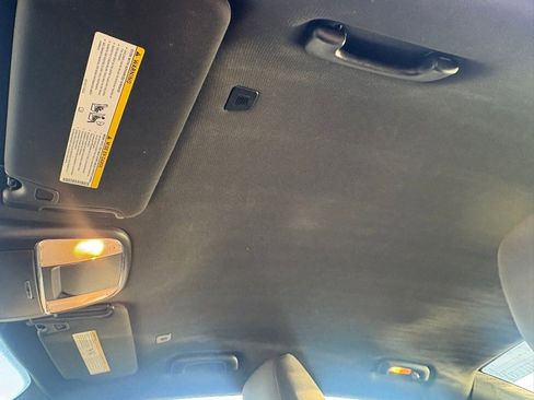 Used 2022 Dodge Charger SXT image 29