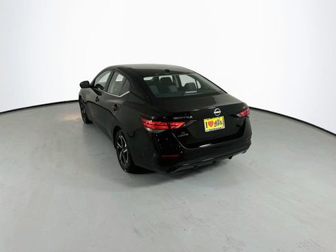 Used 2024 Nissan Sentra SV FWD image 7
