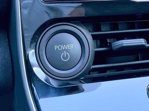 Used 2023 Subaru Solterra AWD image 15