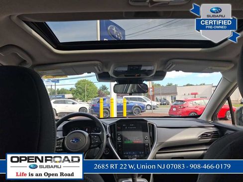 Used 2025 Subaru Crosstrek 2.0i Premium AWD/4WD image 17