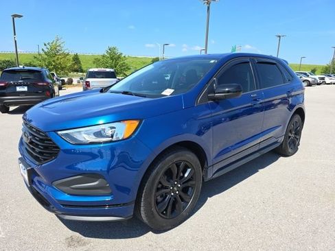Used 2024 Ford Edge SE w/ Black Appearance Package AWD/4WD image 1