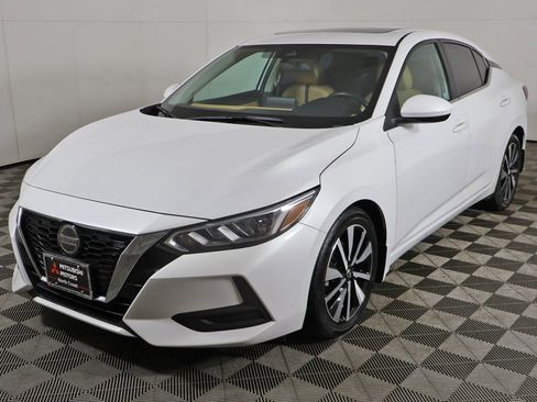 Used 2023 Nissan Sentra SV w/ SV Premium Package image 8