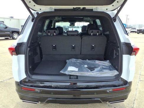 New 2026 Buick Enclave Sport Touring w/ Power Package image 19