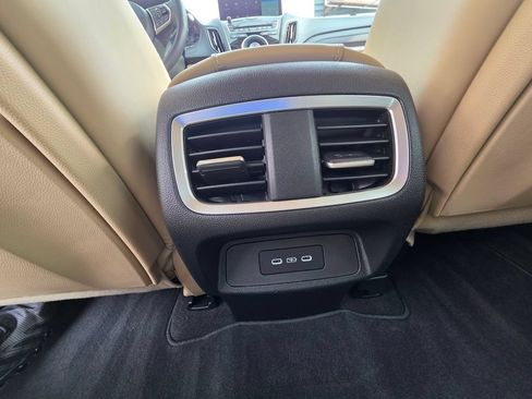 Used 2023 Acura RDX w/ Technology Package AWD/4WD image 6