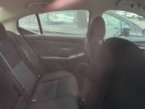 Certified 2024 Nissan Sentra SR FWD image 7