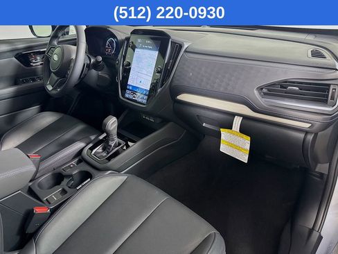 Certified 2025 Subaru Forester Limited image 37