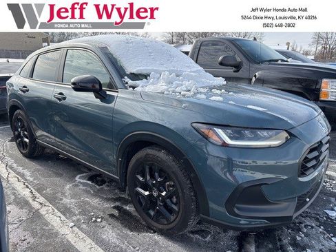 Used 2025 Honda HR-V Sport image 1