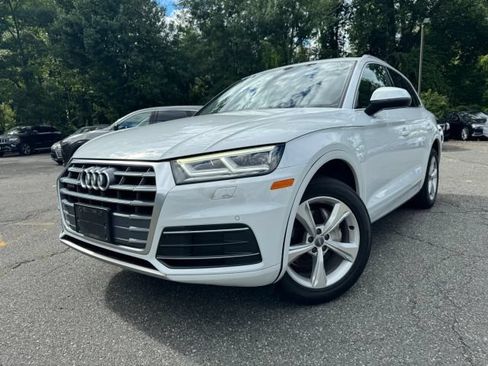Used 2020 Audi Q5 2.0T Premium Plus w/ Premium Plus Package AWD/4WD image 1