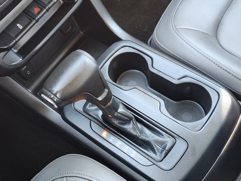 Used 2015 Chevrolet Colorado W/T image 21