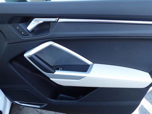 Used 2021 Audi Q3 2.0T Premium Plus w/ Premium Plus Package image 20