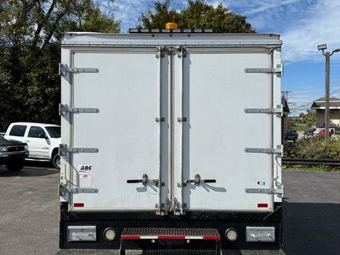 Used 2010 Chevrolet Express 3500 w/ Ambulance Package image 4