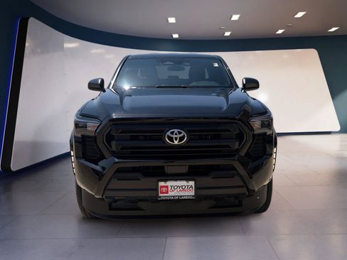 Used 2025 Toyota Tacoma SR RWD image 8