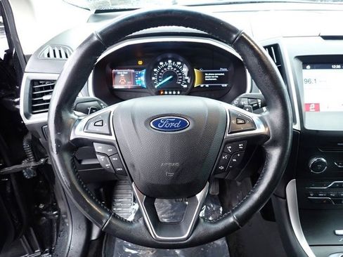 Used 2017 Ford Edge SEL w/ Equipment Group 201A image 24
